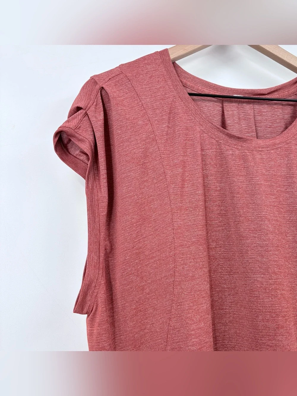 Lululemon Orange Gait Keeper Short Sleeve Top